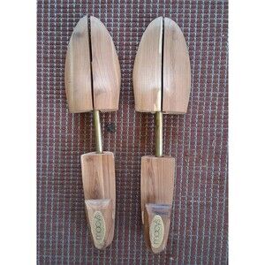 Macy's Cedar Shoe Tree Stretcher 13 Inches L-XL